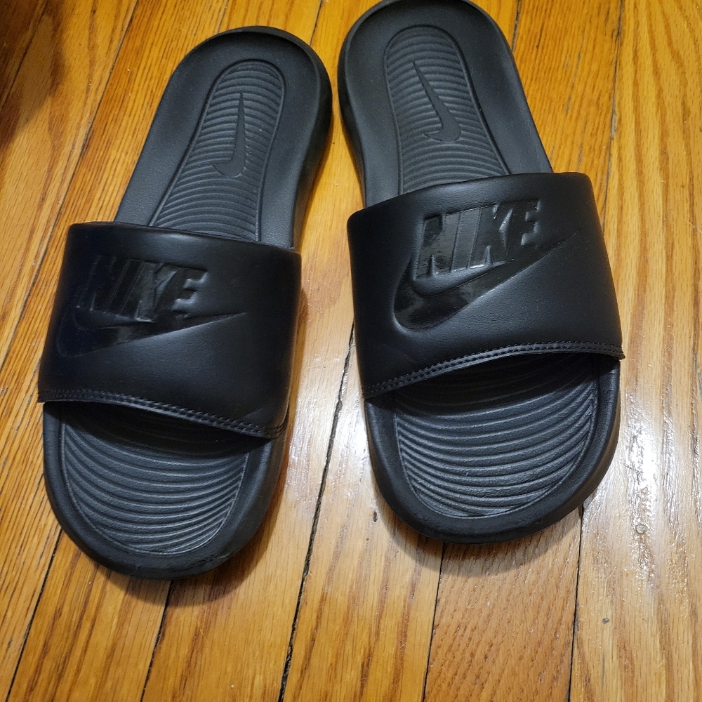 Mens Nike Slides 9